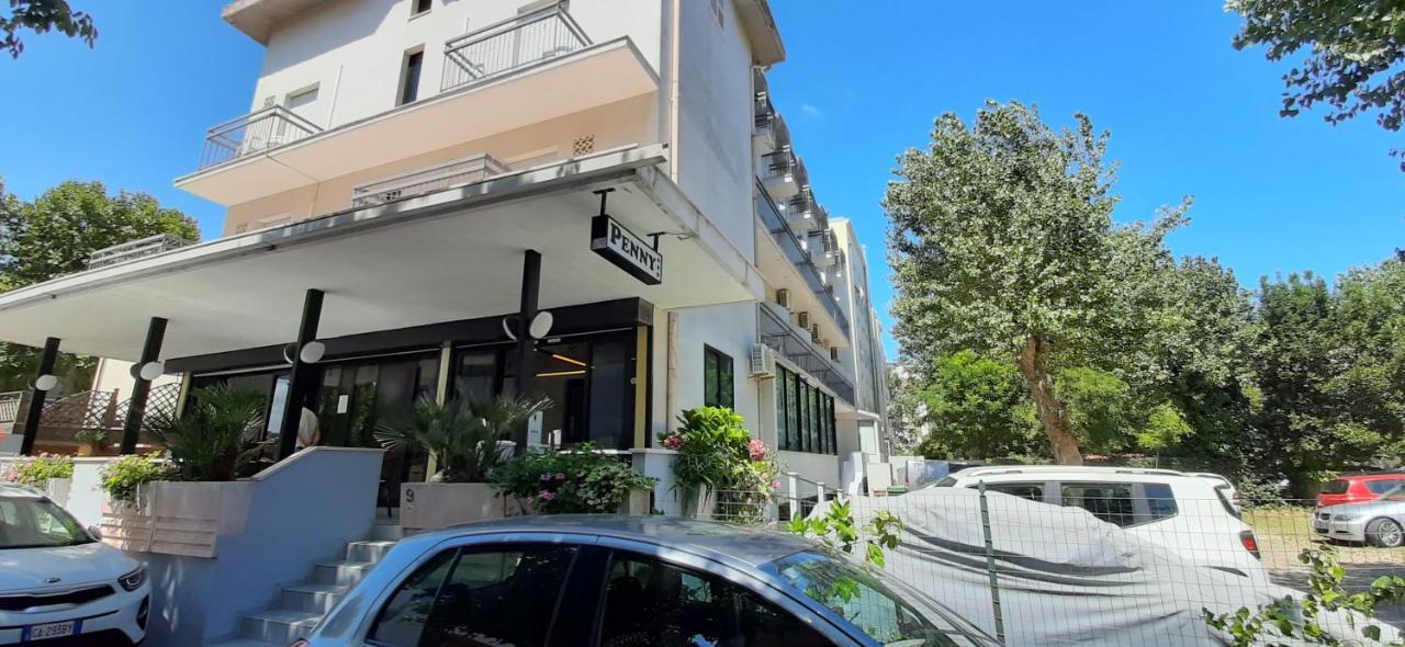 Hotel Penny Rimini Exterior foto